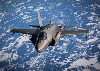 جنگنده آمریکایی به سادگی آیفون جیل بریک می شود