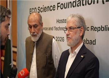 تاکید تهران و اسلامآباد بر توسعه تبادل دانشجو و بورسهای تحصیلی